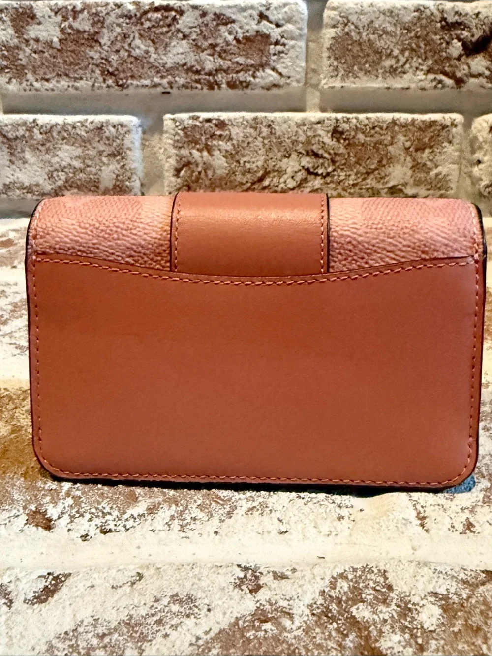 Coach “melon pink”
